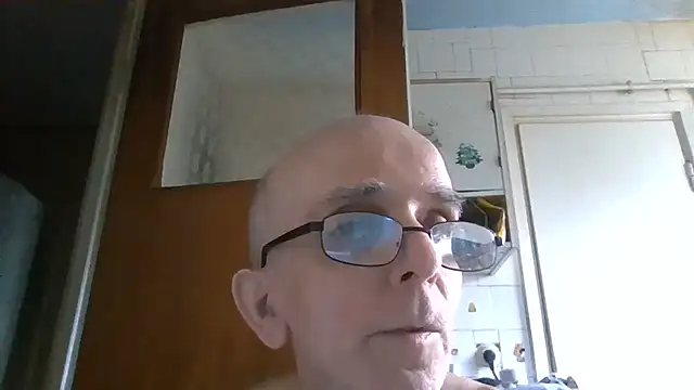 mariusica1@xh webcam