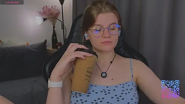_JessieVibes webcam