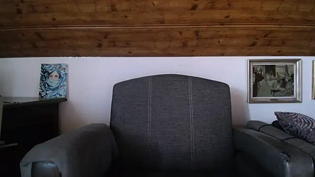 TiffanyMature webcam