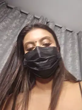 TemptingMiss_Daisy webcam