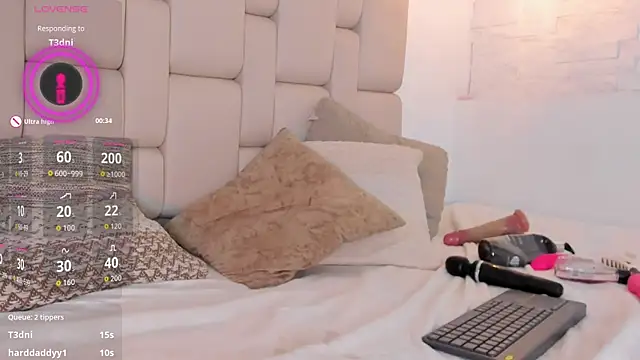 Sarah_GothicGirl webcam