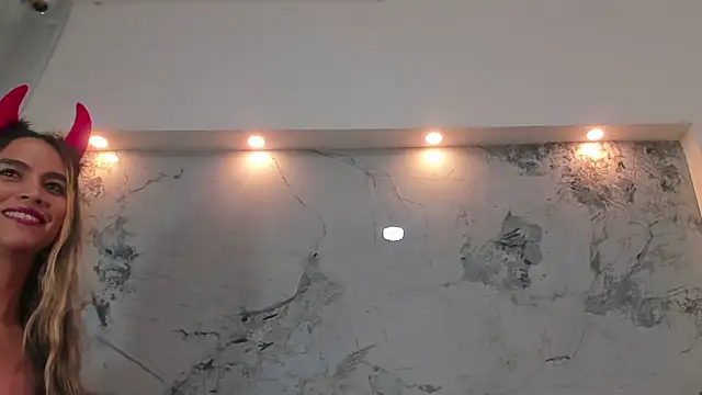 Karina_chastillo webcam