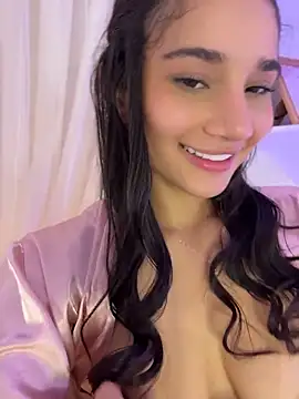 AlessiaVallmont webcam