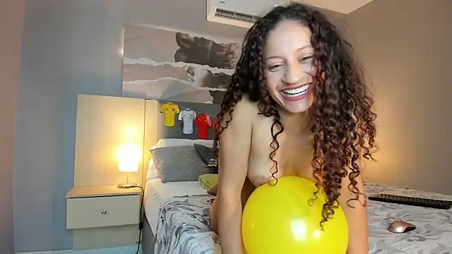 JeiLovee webcam