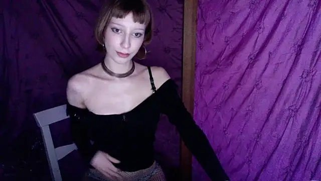 AlexaWetDream webcam
