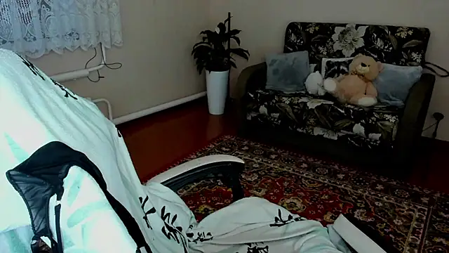 MONELLEE webcam