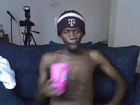 Thee_Biggest webcam