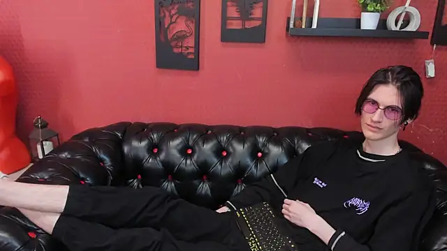 John__Strong webcam