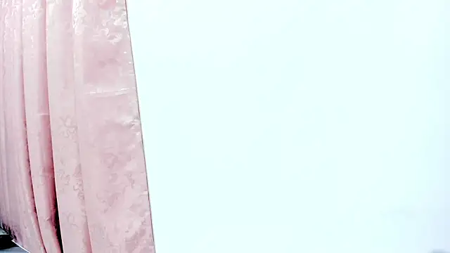 Nyx_rosee webcam