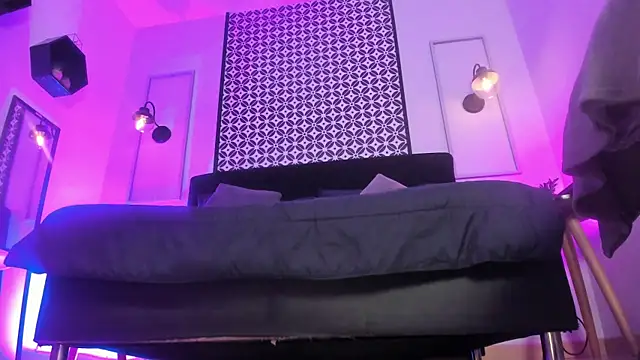Amber_gold_ webcam