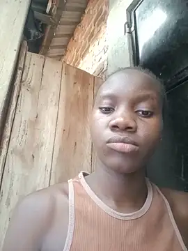 Black_juicy24 webcam