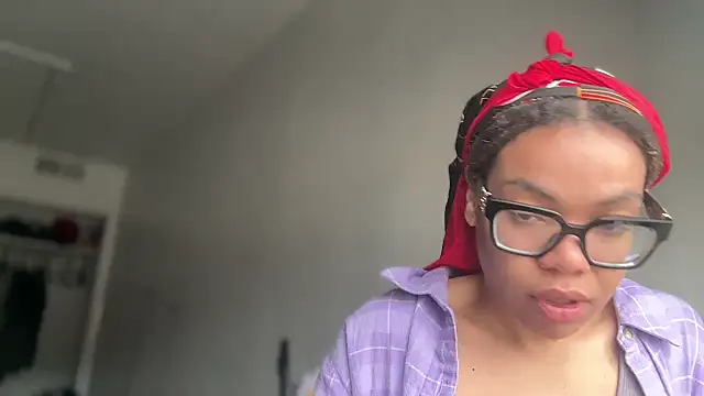 zahrabliss webcam