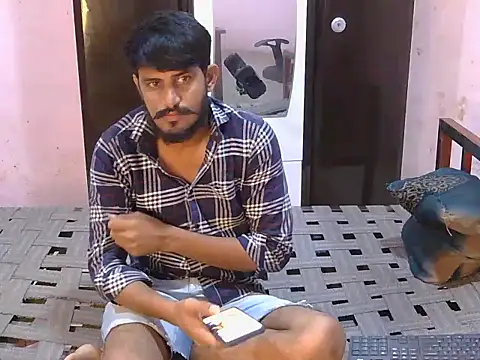 HotXKrish webcam