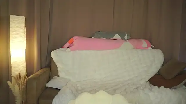 GeorginaHarn webcam