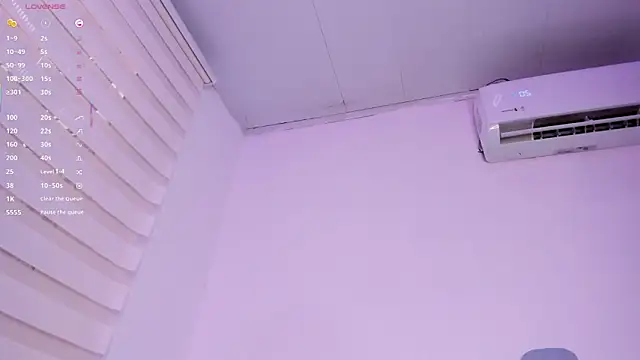 violeta_olsen webcam