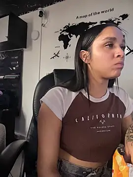 Isabella-Teen webcam