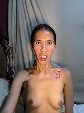 LoveRUBY143 webcam