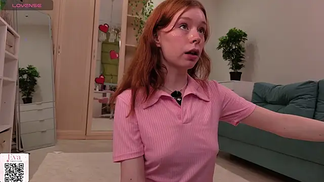 eva_aria webcam