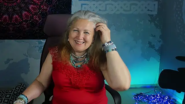 LilaMaharani webcam