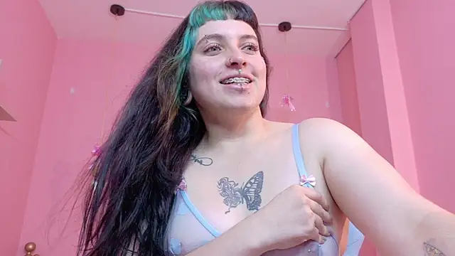 _sofia_smth_xx camgirl profile preview on Stripchat