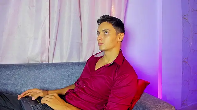 andrewevans46 webcam