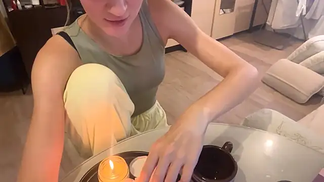 kris_liss webcam