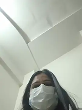 Dr_monika webcam