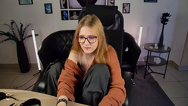 lanafitch webcam