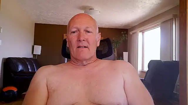 BasicAnt live cam on StripChat
