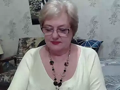 renata62011 - Renata62011's free webcam - UK Sex Cams