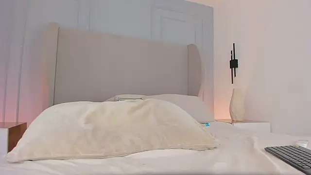 chloe_d webcam