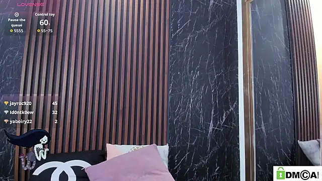 Marilyndackaria_ webcam