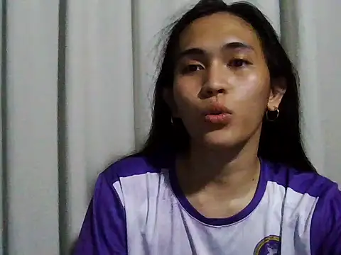 urcutie_ellexxx's room