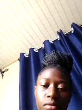 MyrahEbony webcam