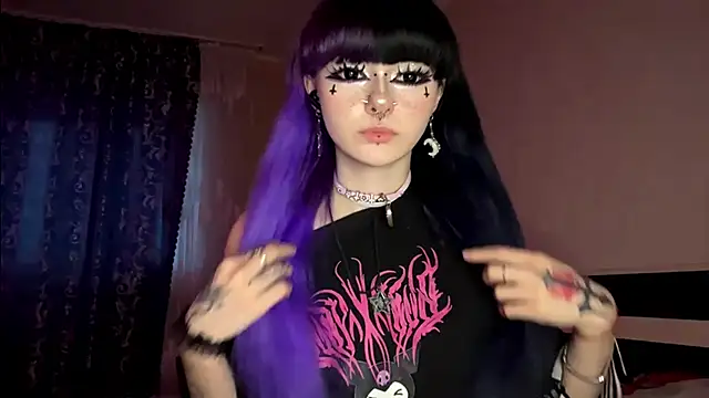 HolyCute webcam