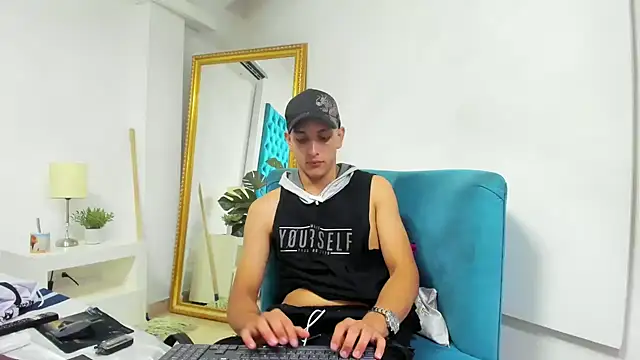 luca_gael webcam