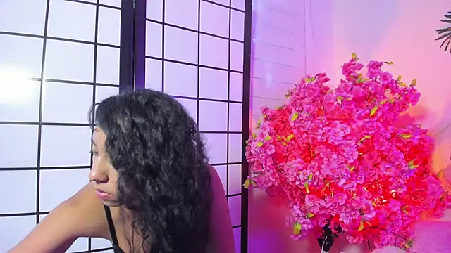 Ariana_Ivers_ webcam