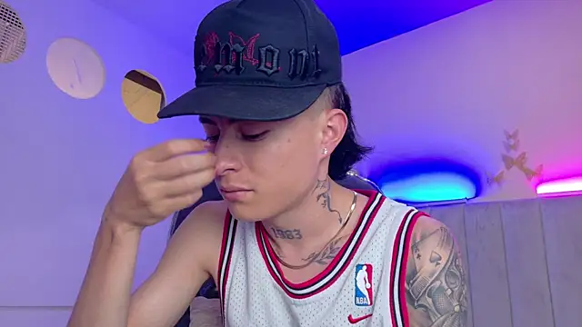 Nascary_Fox webcam