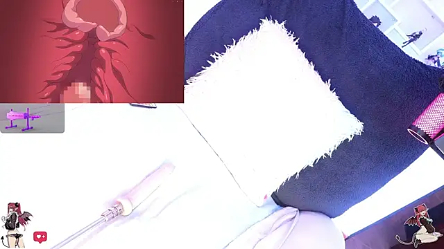 Kira-- webcam