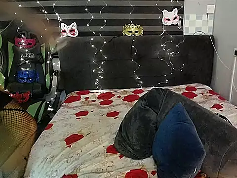 BigCockEricaTs69 webcam