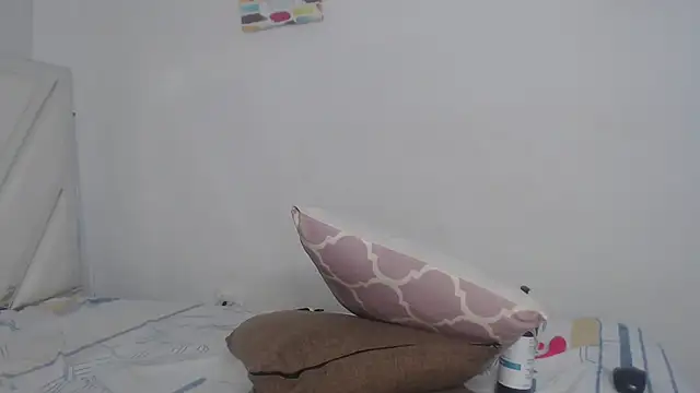 AlannaHarper webcam