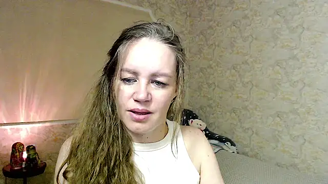 Fern_Lust live cam on StripChat