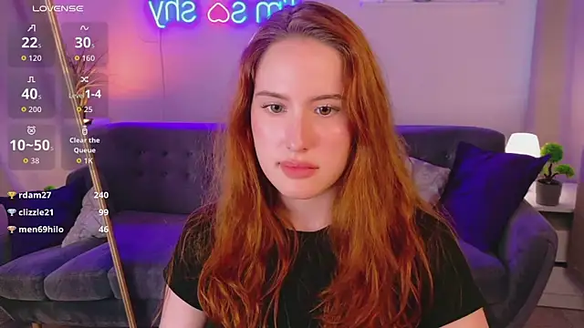 ChloeAster webcam