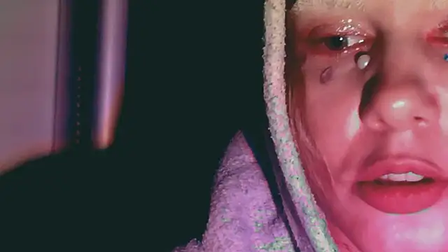 VivienDarkbloom webcam
