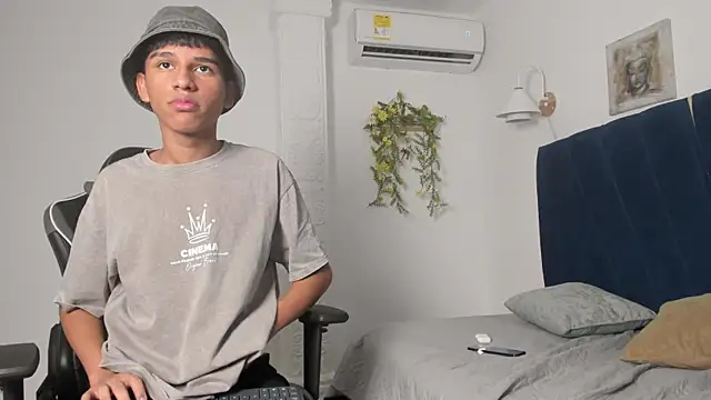 jacob_cum23 webcam