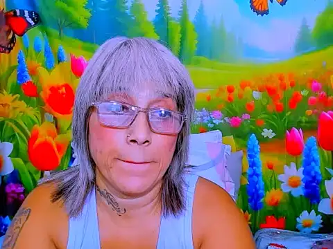 indianroxy webcam