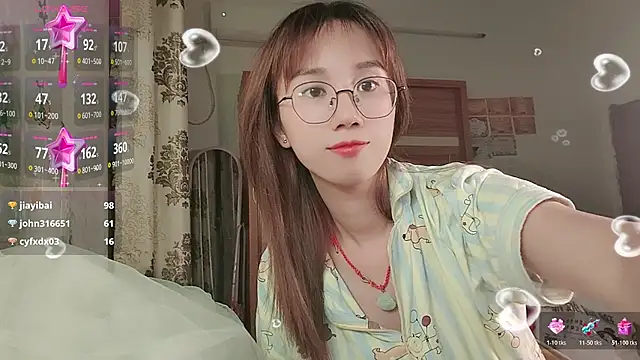 Lili_666 webcam