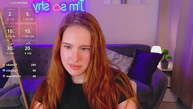 ChloeAster webcam
