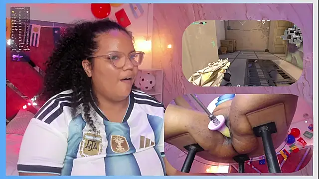 MhiaRey webcam