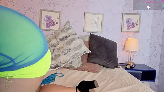 Isabella_cherry69 webcam